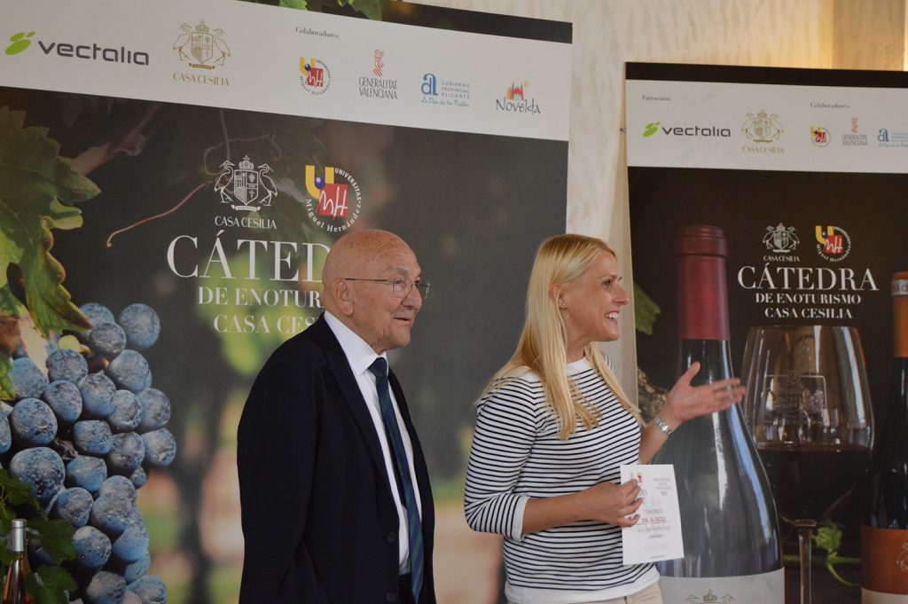PRIMER PREMIO ENOTURISMO CASA CESILIA