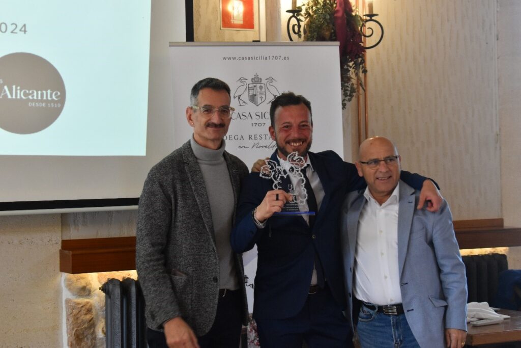 David Santos Guardiola, se impone en el Concurso de Sumillers de la Provincia de Alicante