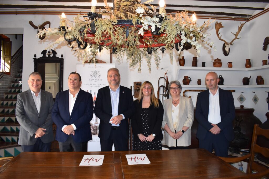 La Universidad Miguel Hernández incorpora la Cultura del Vino a la Cátedra Casa Sicilia de Enoturismo